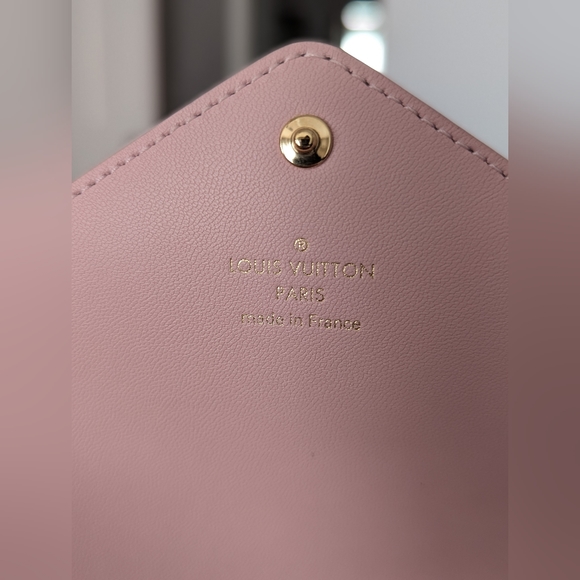 Authentic Louis Vuitton - Picture 3 of 5